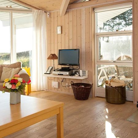 6 Person Holiday Home In Knebel Ørby Exteriér fotografie